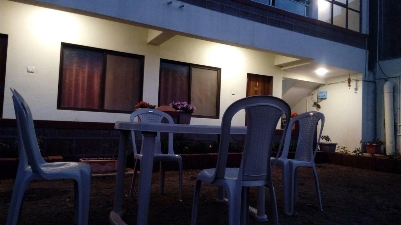 Stay Classy Mahābaleshwar Exterior foto